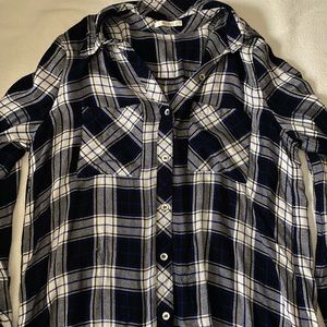 Plaid cute button down blouse!